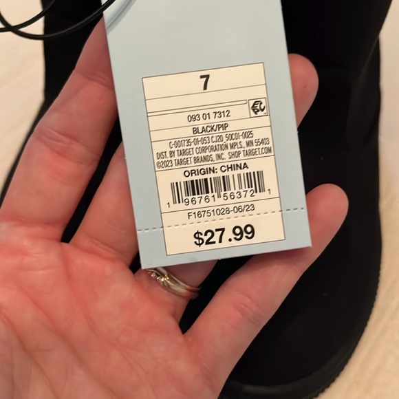 NWT zipper boot - Picture 3 of 3